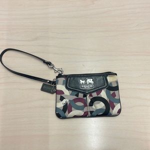 Vintage coach wristlet